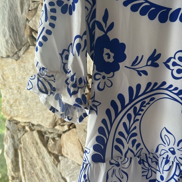 White and Blue Patterned Dress - Picture 3 of 5